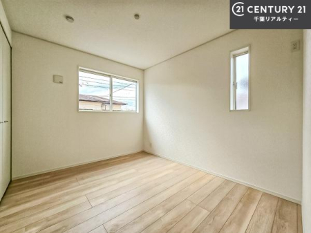 �q������ �|���o�������Ȃ��������́A���q�l�̂������Ƃ��Ă����S�ł��I
���[�X�y�[�X���[�����Ă���̂ŎU�炩�������������T�b�ƕЕt�����܂��I