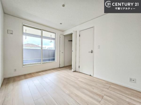 ���r���O�ȊO�̋��� �����Ղ���������������ޗm���I������Ɩ��邳�����˔��������͓I��ԂŁA�v���C�x�[�g���Ԃ�L�Ӌ`�ɉ߂����܂��I