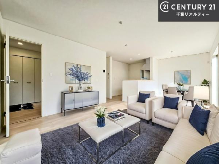 ���r���O �Ƌ��CG�p�[�X�ł��B�J�����̂���L�XLDK�I�\�t�@�[��_�C�j���O�e�[�u����u���Ă������ɂȂ�Ȃ��̂ŉ��K�ɉ߂����܂��I�R�~���j�P�[�V���������₷�����r���O�ł��I