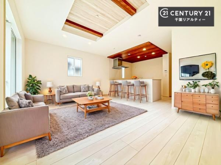 ���r���O �Ƌ��CG�p�[�X�ł��B�J�����̂���L�XLDK�I�\�t�@�[��_�C�j���O�e�[�u����u���Ă������ɂȂ�Ȃ��̂ŉ��K�ɉ߂����܂��I