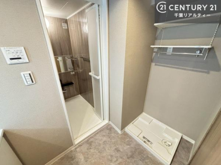 ���ʑ�E���ʏ� �L�X�Ƃ������ʎ��́A���̐g�x�x�̎��Ԃ��������g������K�ȋ�ԁB���[�I�Ȃǂ��u���₷���A�g������̗ǂ��݌v�ł��B