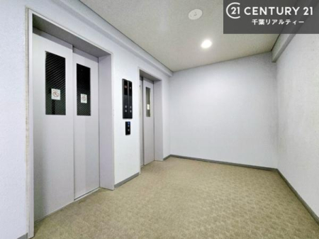 ���̑����p�� �G���x�[�^�[�����ŁA���X�̈ړ������K�B
�����̓��₨�ו��̑������ł��A�X���[�Y�ɂ��A��������܂��I