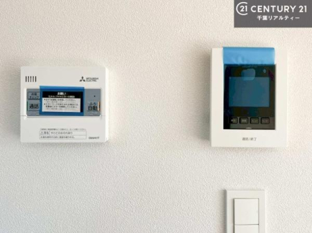 ���̑� TV���j�^�[�t���C���^�[�z���ł��q�l�̂�����Ԓ��Ȃǂ����S�ł��ˁB
�{�^���ЂƂł����C�̏������ƂƂ̂��I�I�[�g�o�X���B