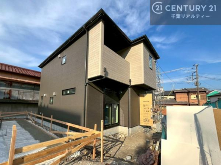 ���̑����n ���݌��z���B������͖��邭�J���I�ȃ��r���O��ŐV�ݔ��̃L�b�`���Ȃǉ��K�ȋ�Ԃ��L����܂��B�����������炱���g�V������炵�h�ւ̊��҂����܂�Z�܂��B�����������Ȃ����z���̗l�q���K���ł��B