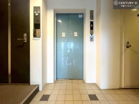 ���̑����p�� �G���x�[�^�[�����I
���������ɔ�ꂽ���◼��ɂ��ו��ł��炭�炭�A��ł������ł��ˁB