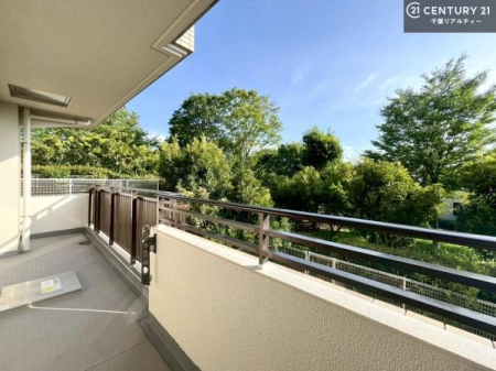 �o���R�j�[ �z������ǍD�ȃo���R�j�[�ł��I���ꂽ���ɂ͐�������n����J���I�Ȏ��Ԃ��y���߂܂��B
