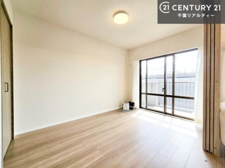 �m�� �o���R�j�[�ɖʂ��Ă���m���ł��B���邭�����肪����A���C����������ł��܂��I