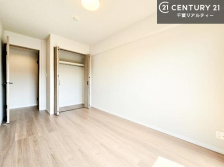 �q������ ���[�X�y�[�X����������m�ۂ���Ă��邽�߁A���������w�p�i���T�b�ƕЕt���A���ł��X�b�L���B
�Y��ȋ�Ԃ��ۂĂ܂��I