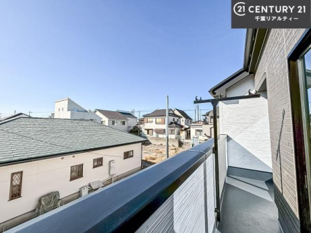 �o���R�j�[ �z������̗ǂ��o���R�j�[�ŁA�����󕨂��悭���������ł��ˁI
���V�C�̗ǂ����ɂ̓o���R�j�[�֏o�ă��t���b�V������̂��C�����悳�����ł��B