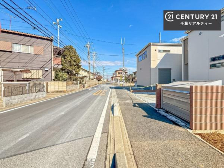 �O�ʓ��H�܂ތ��n�ʐ^ ���ӊ���A���q�l�̂���]�ɍ������������ꏏ�ɂ��ē���v���܂��B�Z��[���A�h�o�C�U�[�ɂ�邲���k������܂��B���Ђ͂��₢���킹�ɑ��Ή����܂��I���҂������܂���I