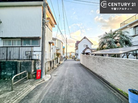 �O�ʓ��H�܂ތ��n�ʐ^ �O�ʓ��H4���I�z����ǍD�ȗ��n�ł��B
�Ԍɓ��ꂪ���ȕ������S�ł��ˁB