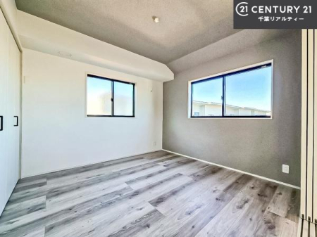 �q������ �|���o�������Ȃ��������́A���q�l�̂������Ƃ��Ă����S�ł��I
���[�X�y�[�X���[�����Ă���̂ŎU�炩�������������T�b�ƕЕt�����܂��I