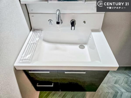 ���ʑ�E���ʏ� �[�����ʑ�{�E���́A�������˂ɂ����̂ł�����ꂪ�y�X�I���������ۂĂ܂��I
�L���C�Ȑ��ʏ��Ŏ��������̃��`�x�[�V�������オ��܂��ˁI