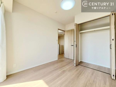 ���r���O�ȊO�̋��� ���[�X�y�[�X�����Ă��܂��I�������X�b�L�����ڂ��鎖���ł��܂��ˁB
�Ƌ��I�΂Ȃ��V���v���ȃf�U�C���ׁ̈A�Ƌ��I�΂����C�ɓ���̋�ԍ�肪�ł������ł��ˁB