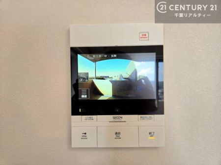 ���̑� TV���j�^�[�t�C���^�[�t�H���������B���K�҂̊���m�F���Ă���Ή��ł��邽�߁A�h�Ɩʂɂ��z�����ꂽ���S�̐ݔ��ł��B