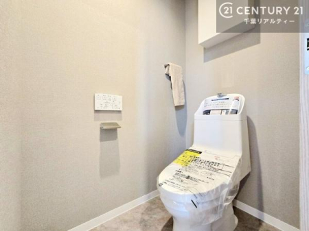 �g�C�� �������֍��ɂ��A�~��͕֍����g�����ł���̂ŗ₽���֍��ɍ��炸�ɍςފ������d�l�ł��I�V���v���ȃJ���[����Ƃ��Ă���̂ŁA������ꂪ���₷���ł��B