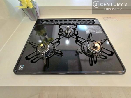 �L�b�`�� �R�����͎O������̂ł������̓����i�s���ł��܂��B
�������O�����t���ł��B�����X�y�[�X���L�X���Ă���׍�Ƃ����₷���I�g�����肪�ǂ��V�X�e���L�b�`���ł��I