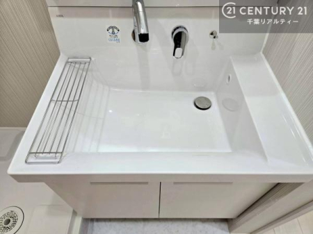 ���ʑ�E���ʏ� �[�����ʑ�{�E���́A�������˂ɂ����̂ł�����ꂪ�y�X�I���������ۂĂ܂��I
�L���C�Ȑ��ʏ��Ŏ��������̃��`�x�[�V�������オ��܂��ˁI