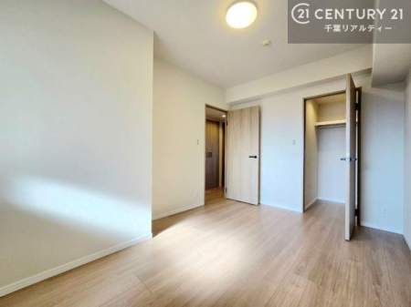 �q������ ���[�X�y�[�X����������m�ۂ���Ă��邽�߁A���������w�p�i���T�b�ƕЕt���A���ł��X�b�L���B
�Y��ȋ�Ԃ��ۂĂ܂��I