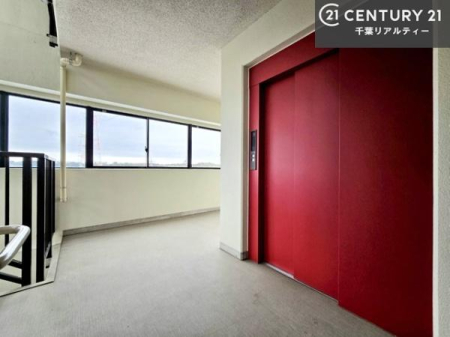 ���̑����p�� �G���x�[�^�[�����ŁA���X�̈ړ������K�B
�����̓��₨�ו��̑������ł��A�X���[�Y�ɂ��A��������܂��I