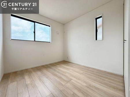 �m�� 2�ʍ̌����m�ۂ������邢�����́A���ʂ����ǂ��A���邭��ϋ��S�n�̗ǂ���ԂƂȂ��Ă���܂��B�����b�N�X���ĉ߂�����S�n�̗ǂ��������ł��I