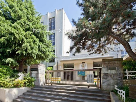 ���ӊ� �y���w�Z�z��t�s�����䐼���w�Z�F1000m