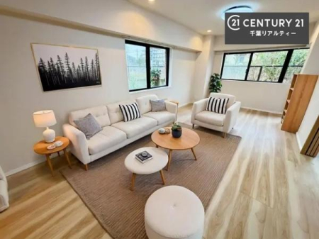 ���r���O �Ƌ��CG�p�[�X�ł��B�L�X�_�C�j���O�X�y�[�X�I������肨�H���B�΂��������y�������Ԃ��߂����܂��B���X�̔���������܂��I