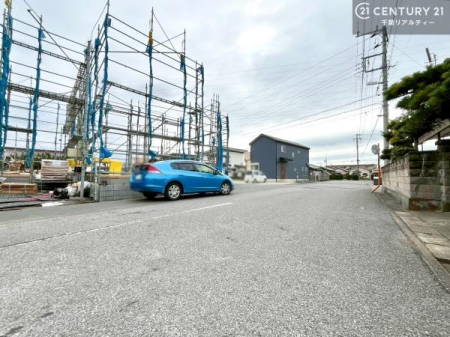 �O�ʓ��H�܂ތ��n�ʐ^ �y���n�̔���J�Ò��z���ӊ���A���q�l�̂���]�ɍ������������ꏏ�ɂ��ē���v���܂��B�Z��[���A�h�o�C�U�[�ɂ�邲���k������܂��B���Ђ͂��₢���킹�ɑ��Ή����܂��I���҂������܂���I