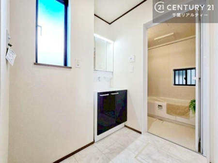 ���ʑ�E���ʏ� �����t���̖��邢���ʎ��ł��I���C�������ɓ���ւ����ł��Đ����ɕۂ��Ƃ��ł��܂��I���R�����������ނ̂ł����ς̎d�オ����ǂ��Ȃ�܂��ˁI