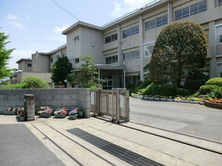 ���ӊ� �y���w�Z�z��t�s�����l���w�Z�F1172m