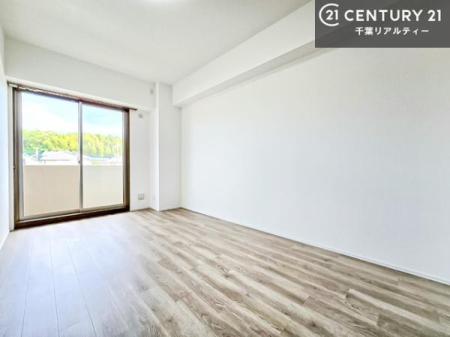 �q������ ���[�X�y�[�X����������m�ۂ���Ă��邽�߁A���������w�p�i���T�b�ƕЕt���A���ł��X�b�L���B
�Y��ȋ�Ԃ��ۂĂ܂��I