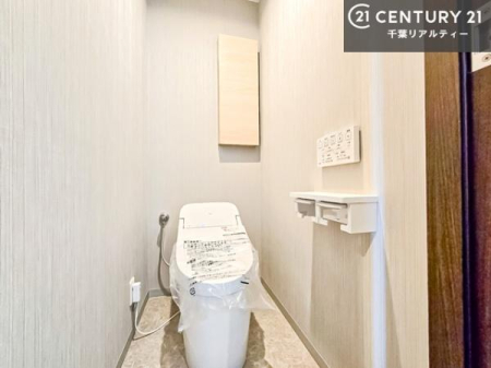 �g�C�� �������֍��ɂ��A�~��͕֍����g�����ł���̂ŗ₽���֍��ɍ��炸�ɍςފ������d�l�ł��I
