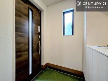 ���� ���ċA���Ă��Ă��A�������܁I�����������Ȃ�A�D�����}������Ă�����ԂɂȂ��Ă��܂��B
���邭��������錺�ւł��I