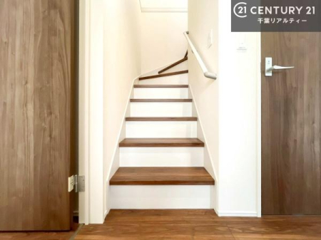 ���̑����� �K�i�͖��邭�萠������Ă��܂��B���q�l�₲�N�z�̕������S���Ă����p�����܂��ˁB