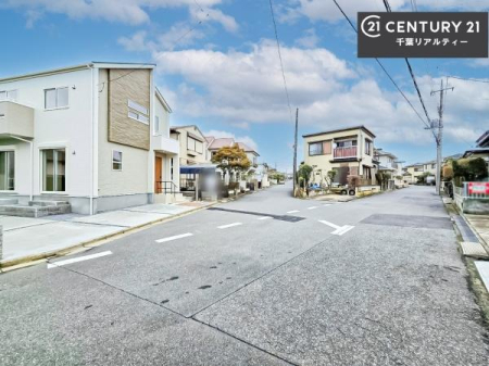 �O�ʓ��H�܂ތ��n�ʐ^ ���ӊ���A���q�l�̂���]�ɍ������������ꏏ�ɂ��ē���v���܂��B�Z��[���A�h�o�C�U�[�ɂ�邲���k������܂��B���Ђ͂��₢���킹�ɑ��Ή����܂��I���҂������܂���I