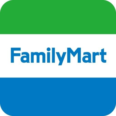 ���ӊ� �y�R���r�j�z�t�@�~���[�}�[�g��t�V�˒��X�F700m