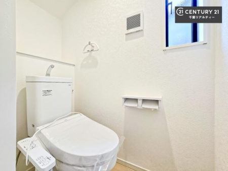 �g�C�� 1�E2�K�Ƀg�C�����������܂��I���̖Z�������ԑт��҂����ɂ��݂����ł��ˁB������Ƃ����������̂���g�C���ł�����ꂪ���₷���ł��I