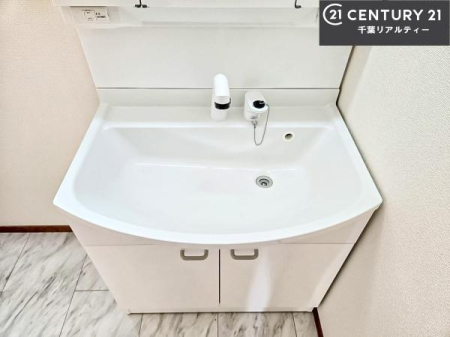 ���ʑ�E���ʏ� �[�����ʑ�{�E���́A�������˂ɂ����̂ł�����ꂪ�y�X�I���������ۂĂ܂��I
�L���C�Ȑ��ʏ��Ŏ��������̃��`�x�[�V�������オ��܂��ˁI