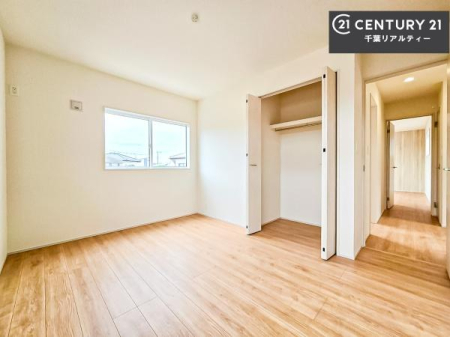 �q������ ���[�X�y�[�X����������m�ۂ���Ă��邽�߁A���������w�p�i���T�b�ƕЕt���A���ł��X�b�L���B
�Y��ȋ�Ԃ��ۂĂ܂��I