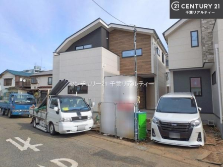 ���n�O�ώʐ^ ���݌��z���B������͖��邭�J���I�ȃ��r���O��ŐV�ݔ��̃L�b�`���Ȃǉ��K�ȋ�Ԃ��L����܂��B�����������炱���g�V������炵�h�ւ̊��҂����܂�Z�܂��B�����������Ȃ����z���̗l�q���K���ł��I