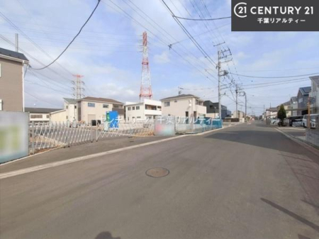 �O�ʓ��H�܂ތ��n�ʐ^ �O�ʓ��H�͂U���I�z����ǍD�ȗ��n�ł��B
�Ԍɓ��ꂪ���ȕ������S�ł��ˁB