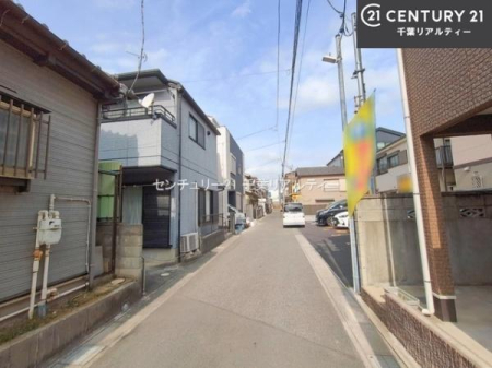 �O�ʓ��H�܂ތ��n�ʐ^ �O�ʓ��H��4���I�z����ǍD�ȗ��n�ł��B
