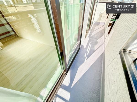 �o���R�j�[ �L�X�Ƃ�������I�X�J�C�o���R�j�[�t���I���F�B�������ăz�[���p�[�e�B�[���y���߂܂��ˁI
�����ɓ�����C�����悢��ԁI