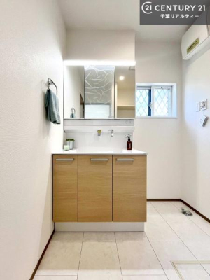 ���ʑ�E���ʏ� �g�Ȃ�𐮂�����ʏ��́A���������厖�ł��I������̐������̂��镵�͋C�����o�I�C�����悭���g�����������܂��B