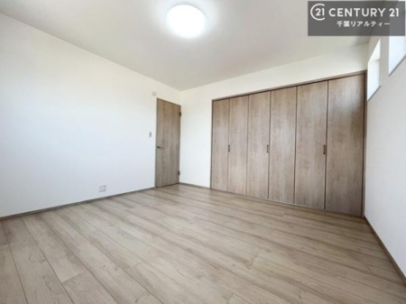 �Q�� ���[�͂̂���m���ł��B����������������L�X�Ǝg���ċC�������ǂ��ł��I
�L���C�Ȗ��邢�������ŉ߂����̂́A�X�ɂ̂�т�������ł��܂��ˁI