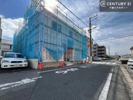 �O�ʓ��H�܂ތ��n�ʐ^ ���ӊ���A���q�l�̂���]�ɍ������������ꏏ�ɂ��ē���v���܂��B�Z��[���A�h�o�C�U�[�ɂ�邲���k������܂��B���Ђ͂��₢���킹�ɑ��Ή����܂��I���҂������܂���I