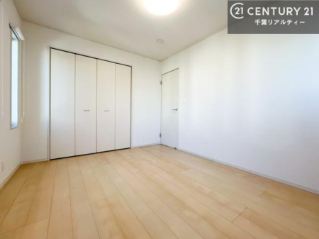 �m�� ���[���������肠��̂ŉƋ�̔z�u�����₷���A���C�t�X�^�C���ɍ��킹����������肪�\�ł��B