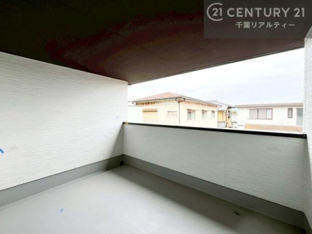 �o���R�j�[ ���C�h�C���i�[�o���R�j�[�I�������t���Ă���̂ŁA�}�ɉJ���~���Ă��G��ɂ������S�I�������������J�b�g���Ă����̂ŁA���V�C�̗ǂ����́A���O�֏o�Đ[�ċz����̂��悳�����ł��I