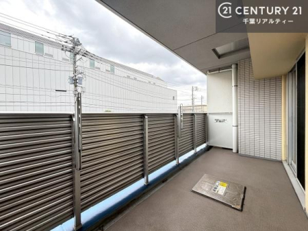 �o���R�j�[ �z������̗ǂ��o���R�j�[�ŁA�����󕨂��悭���������ł��ˁI
���V�C�̗ǂ����ɂ̓o���R�j�[�֏o�ă��t���b�V������̂��C�����悳�����ł��B