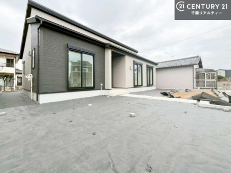 �� ������Ƃ�������X�؁[�X���t���Ă��܂��I�K�[�f�j���O���y���߂����ł��ˁB